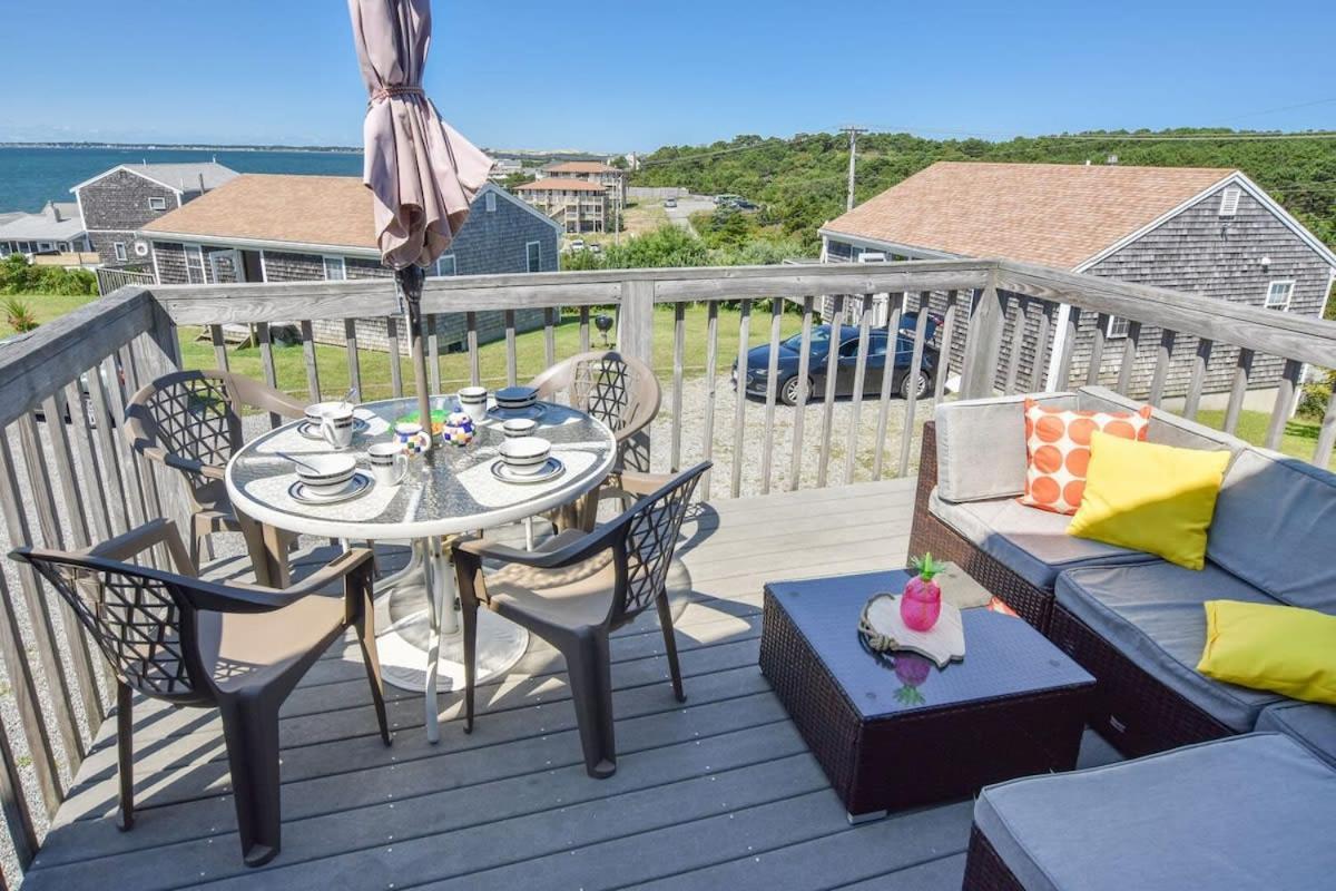 12216 - Beautiful Views Of Cape Cod Bay Access To Private Beach Easy Access To P-Town Труро Екстериор снимка