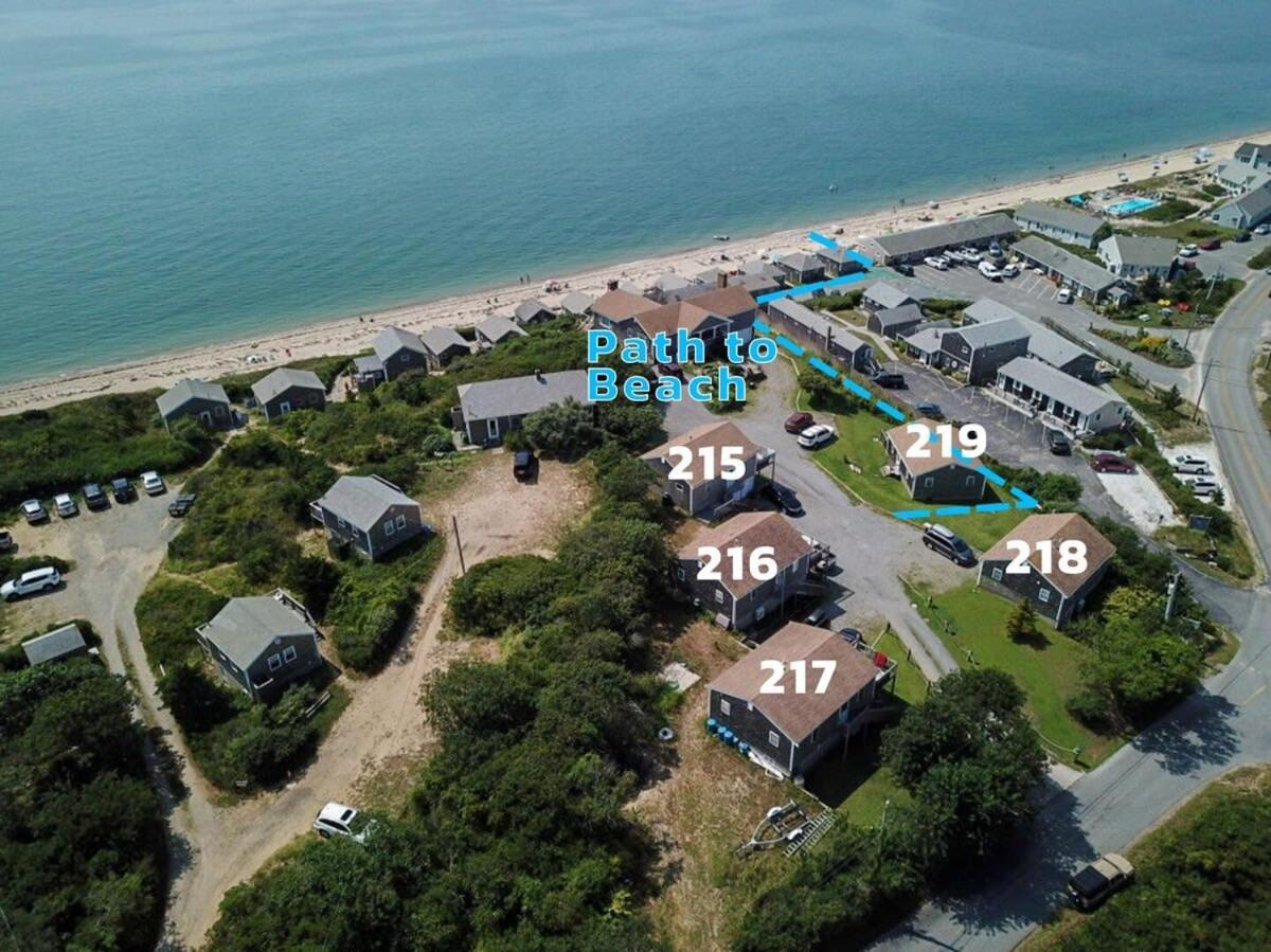 12216 - Beautiful Views Of Cape Cod Bay Access To Private Beach Easy Access To P-Town Труро Екстериор снимка
