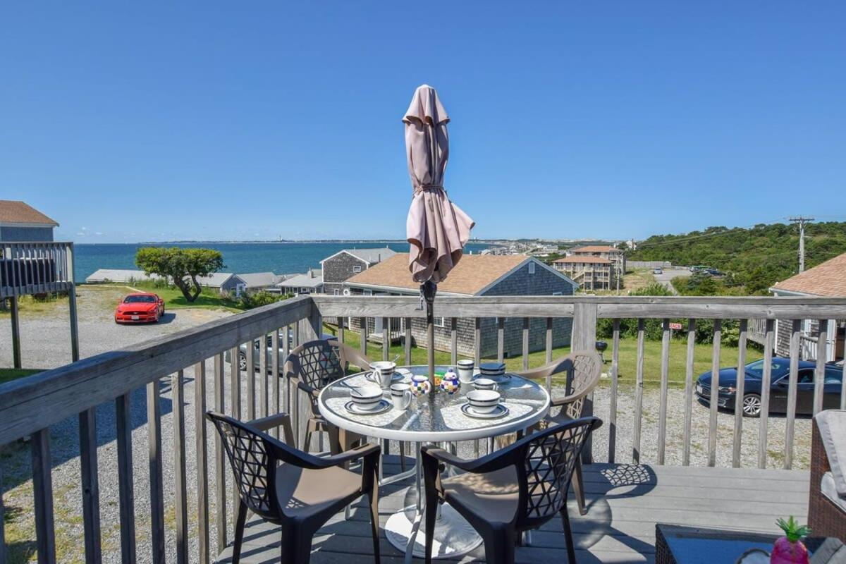 12216 - Beautiful Views Of Cape Cod Bay Access To Private Beach Easy Access To P-Town Труро Екстериор снимка